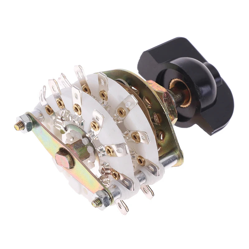 Durable rotary selector switch for industrial use