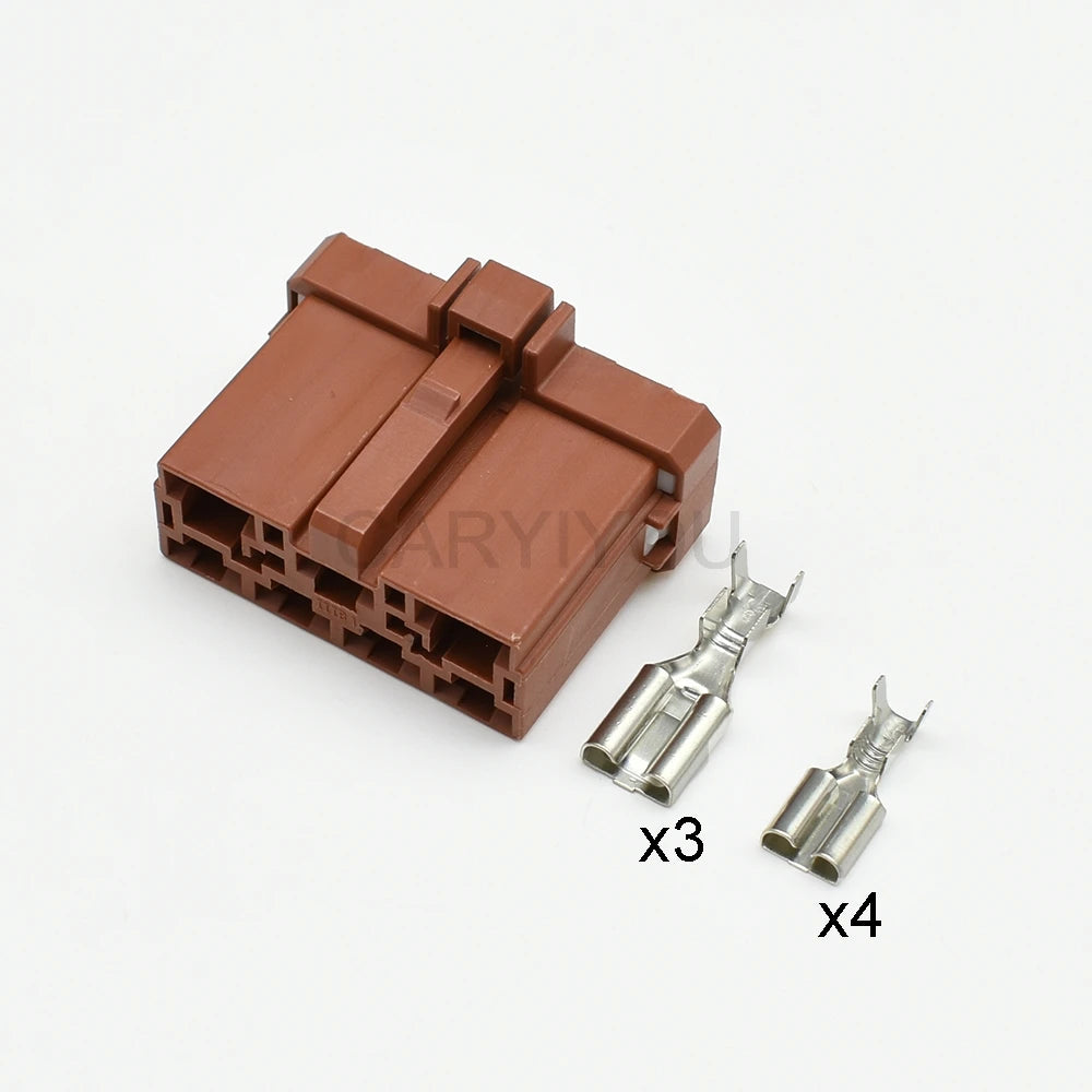 7 pin automobile instrument panel connector locking structure and wiring harness design