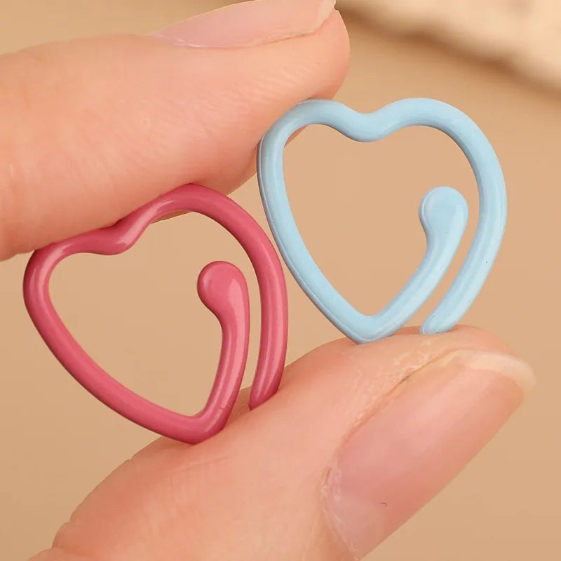 Reusable locking stitch markers for knitting