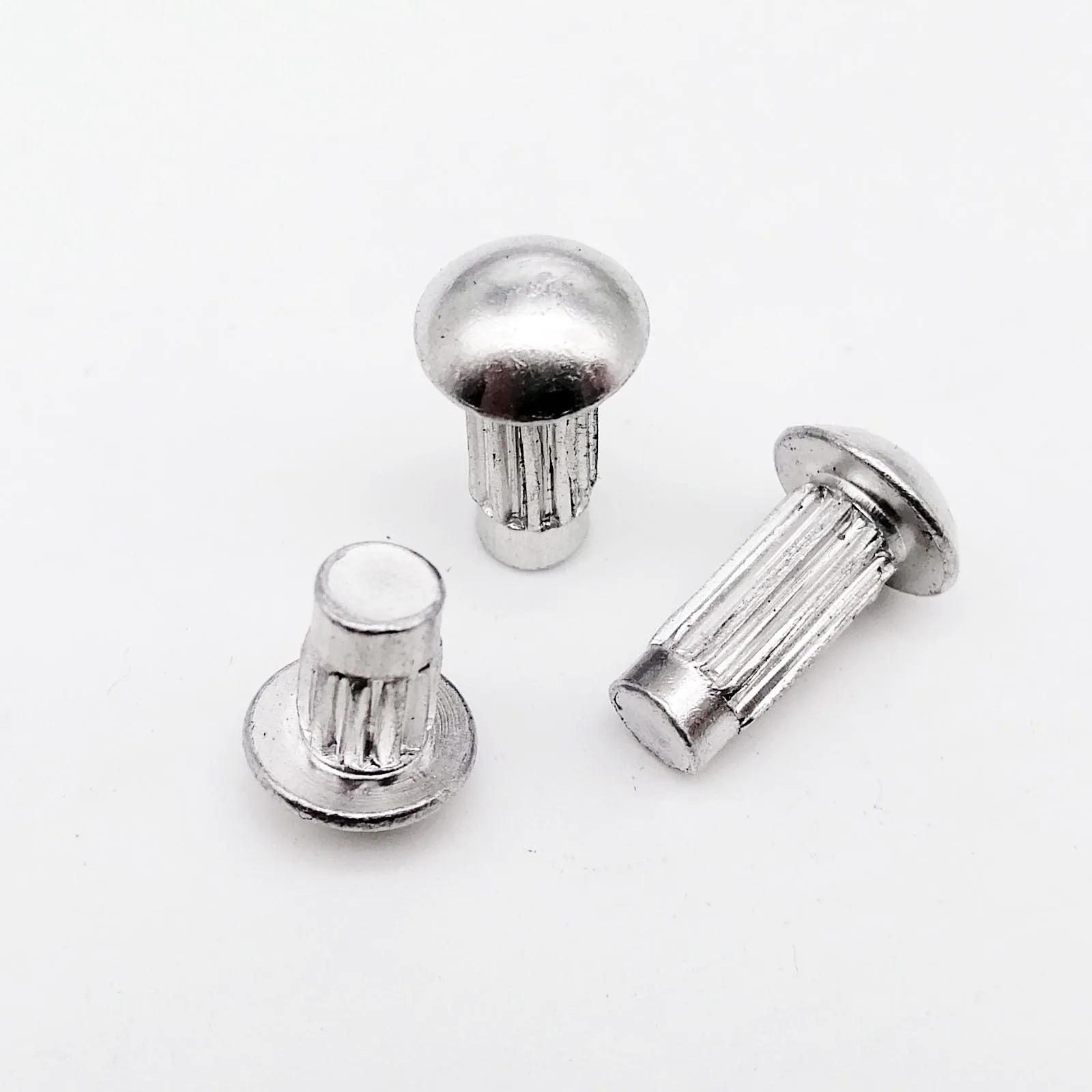 knurled-shank-aluminum-rivet