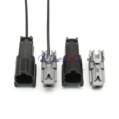 Light truck headlight connector replacement solution for automotive lighting repair and maintenance