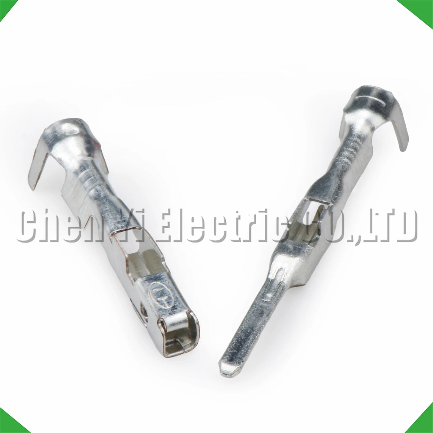 Male and female wire crimp pins for harness plug