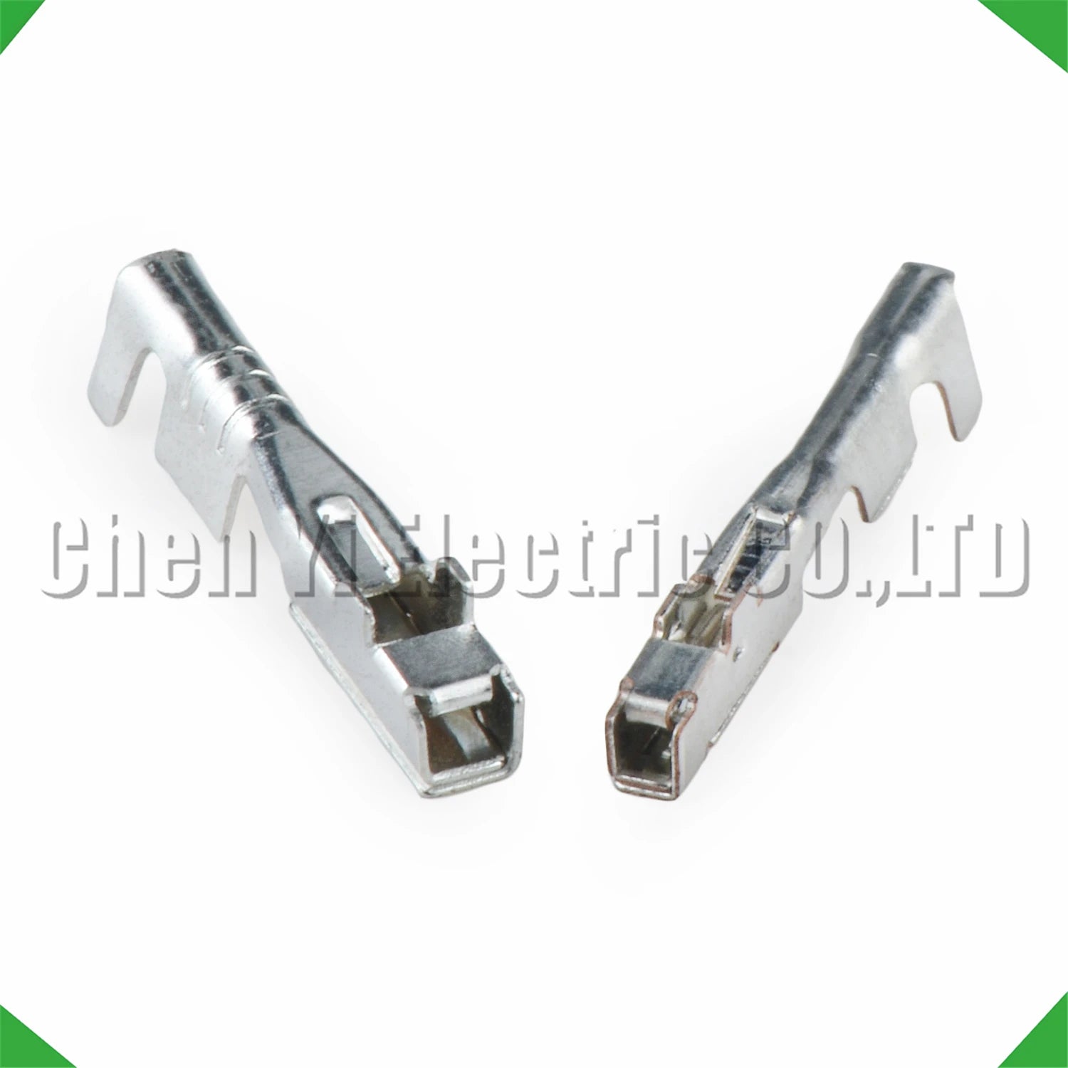 male female crimp terminals for automotive connectors
