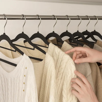 Non slip drying hanger for clothes and wardrobe