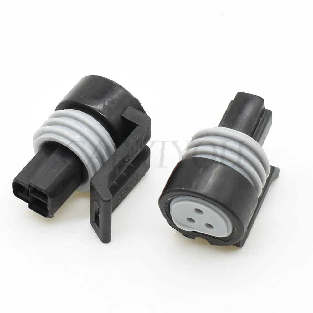 Locking mechanism of 3-Pin male female waterproof automotive oil fuel pressure sensor connector plug 12110192 ensures secure fit