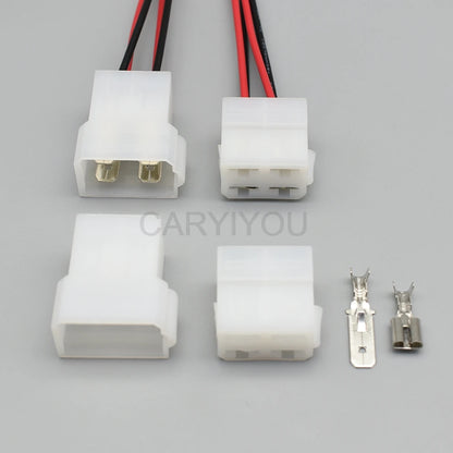 White plastic body of 180900 180901 Oxygen Sensor Inserts with terminals DJ70411-6.3-11 4P Automotive Connectors