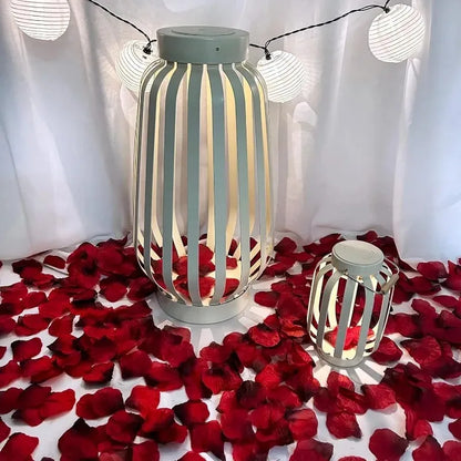 Artificial rose petals for party decoration