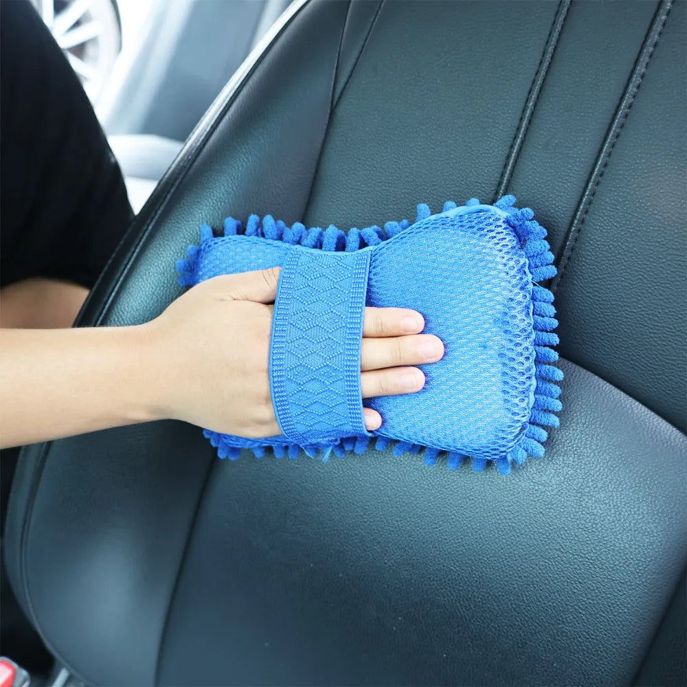Microfiber pad for polishing and dusting cars