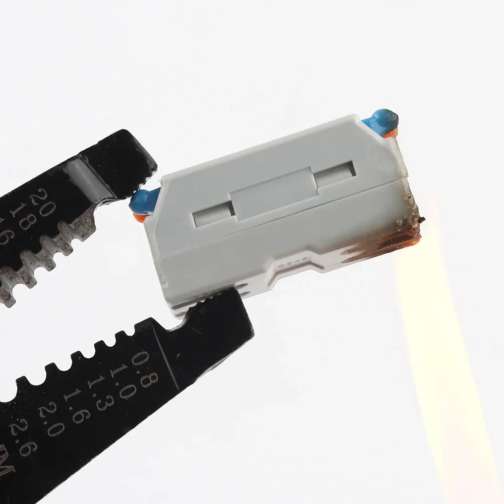Push-in lever connector for quick installation and reliable electrical wiring