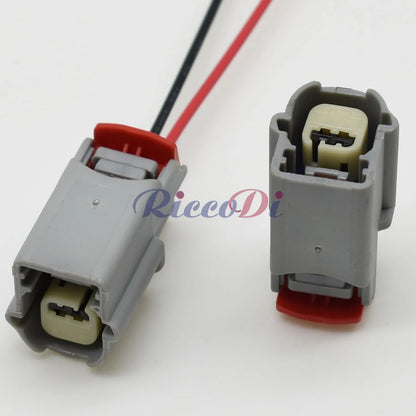 Rear view of 31402-2110 sensor connector showing wire connection points and durable insulation