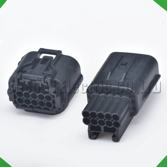 Automotive radar temperature sensor connector plug 6189-1134 detail view