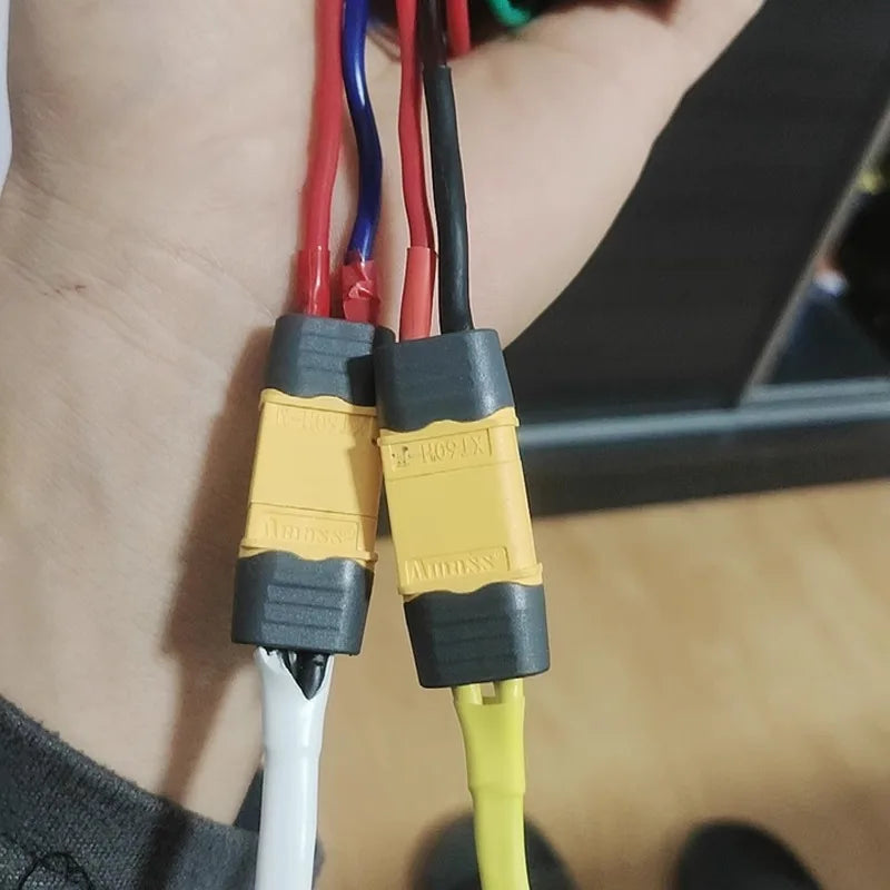 XT60H power connector for RC LiPo battery