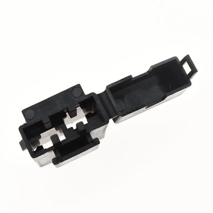 reliable black fuse holder for automotive wiring and lighter socket applications