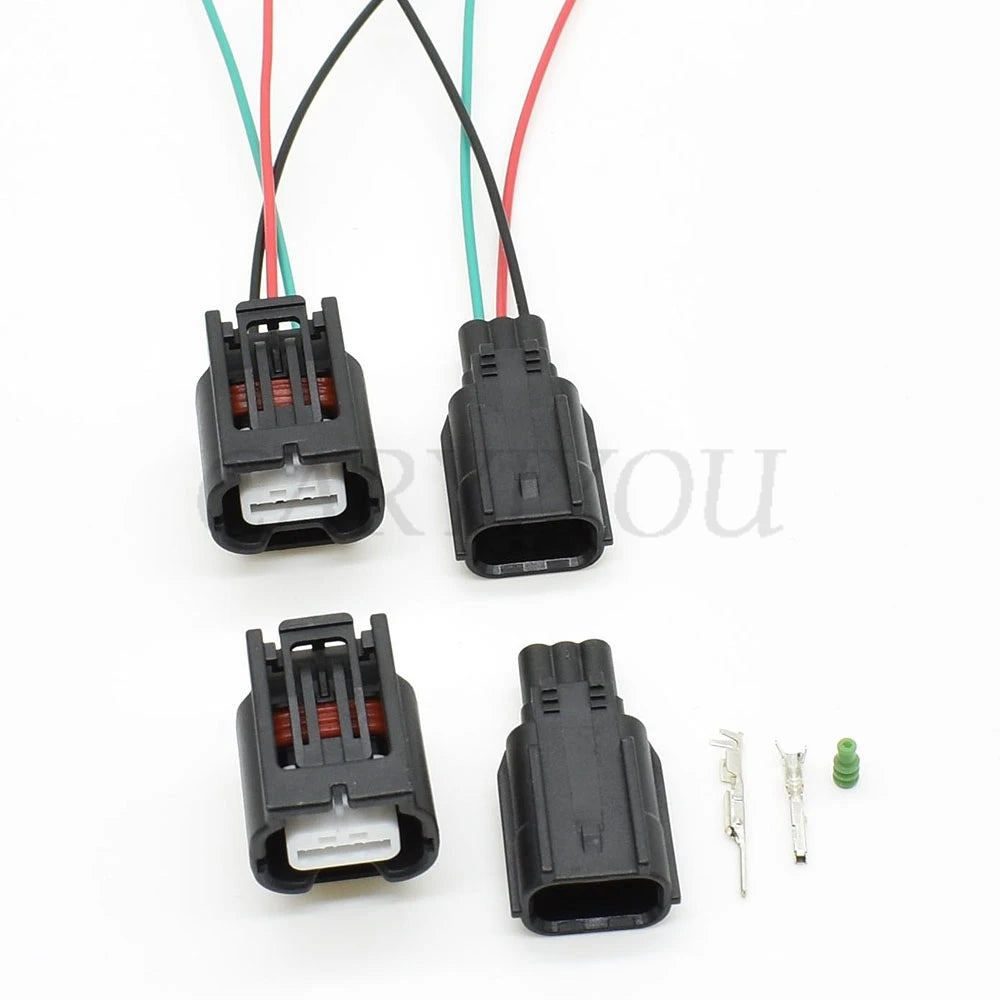Detailed view of wiring harness and plastic housing for 3-Pin reversing light connector 7283-2147-30 for Infiniti