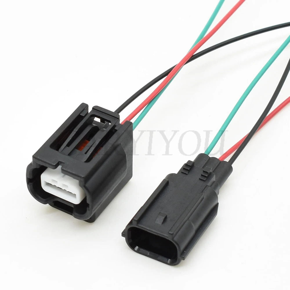 Locking mechanism of 3-Pin car reversing light connector 7283-2147-30 ensures secure AC assembly and sensor connection