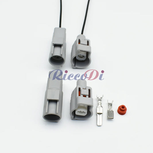 Sealed automotive connector showing precise terminal design and secure waterproof sealing structure