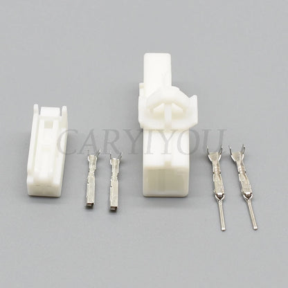 2 pin automotive reader coil connector with secure locking mechanism for stable electrical connection