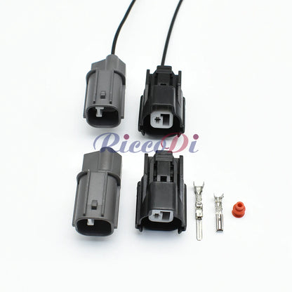 Single pin automotive connector showing precise terminal structure for stable electrical connection