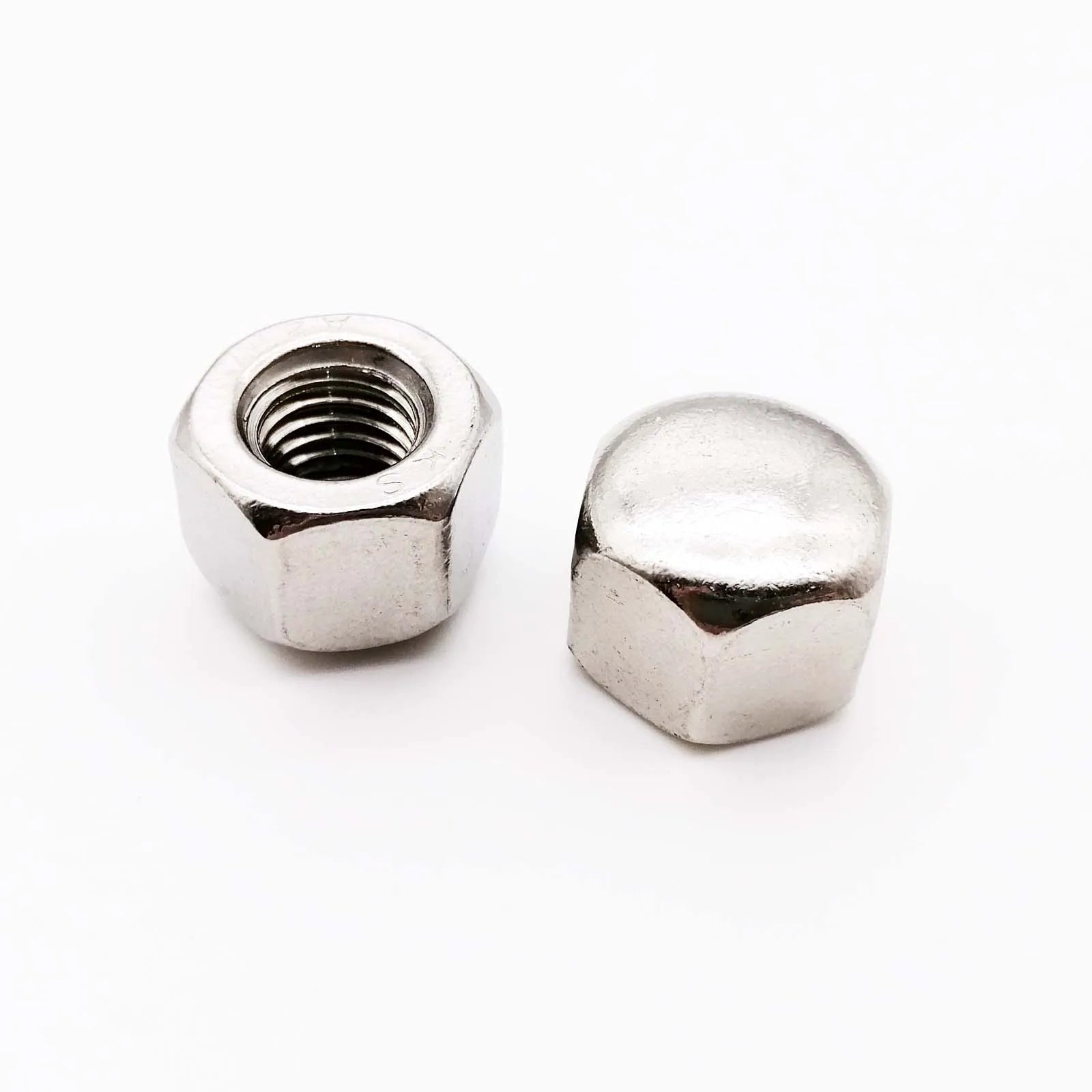 stainless_steel_short_low_acorn_nut
