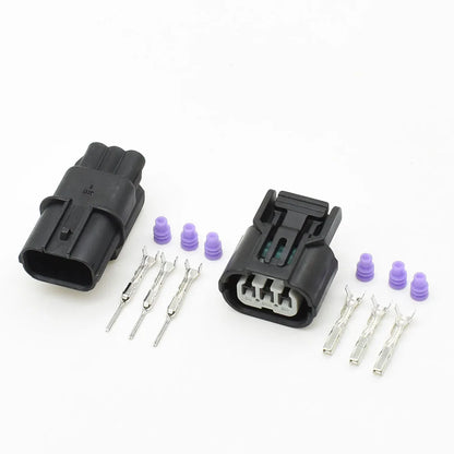 Locking mechanism of 3-Pin Sumitomo HX 040 waterproof plug adapter 6189-0887 ensures secure connection for Accord and Civic ignition coil