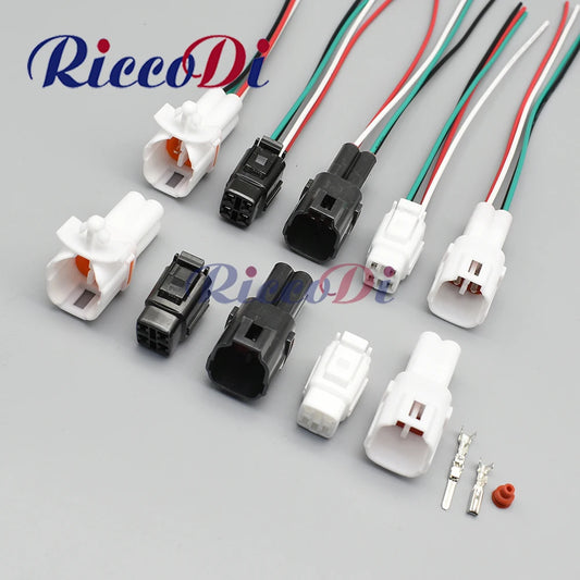 4 Pin Sumitomo MT090 Sealed Motorcycle Automotive Connector Plug Black White Wiring Housing