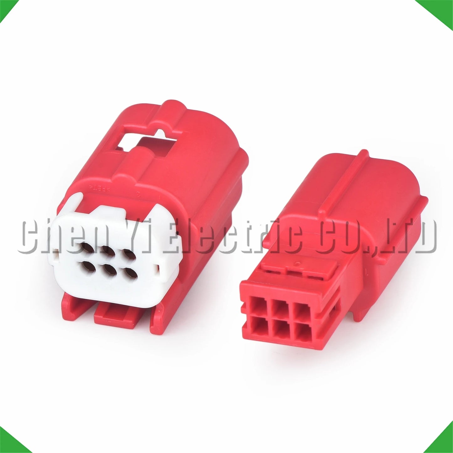 Diagnostic connector plug for Suzuki vehicles