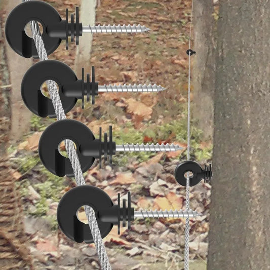 Versatile temperature resistant fence post insulators for electric fencing