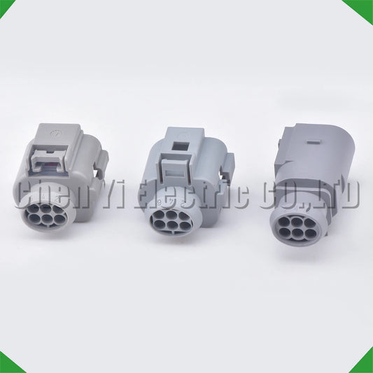 Throttle and EGR valve automotive connector