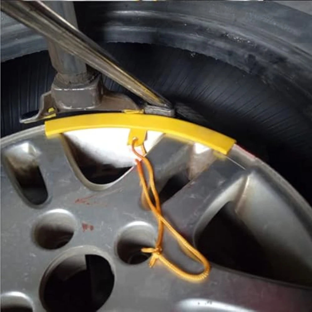 Polyurethane rim protector tool for tire installation