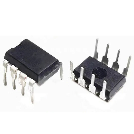 TL series low-power operational amplifier ICs in DIP-8 package, including TL061, TL062, TL071, TL072, TL081, TL082, suitable for electronics circuits, DIY projects, and audio applications