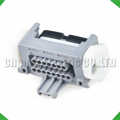 transmission wire harness connector for Toyota Reiz Crown