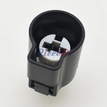 Waterproof TS sealed series female connector with secure seal structure for automotive cable harness protection