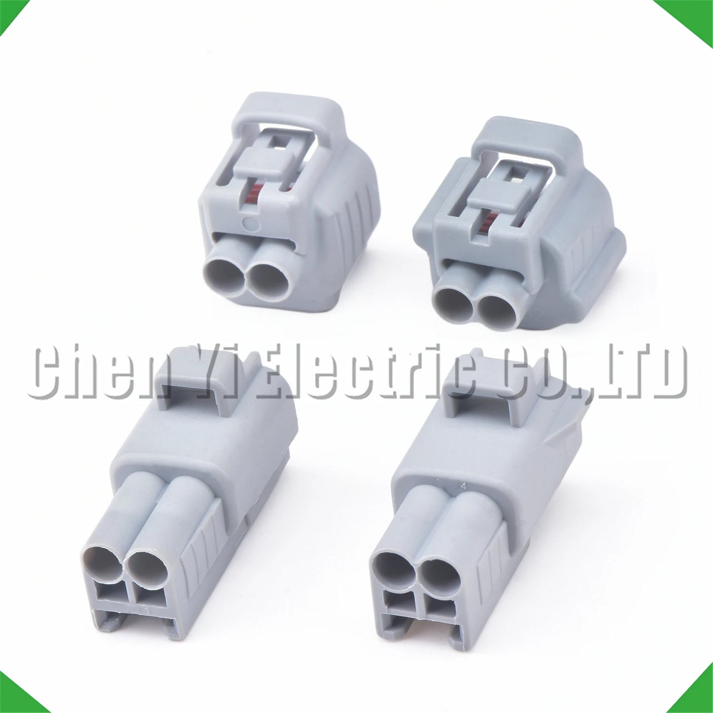 Turn signal light connector for automotive use