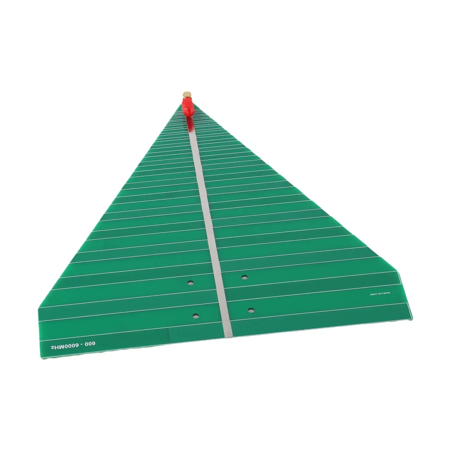 Close-up of log periodic ultra wideband WiFi antenna PCB, 600–6000MHz, 50W, 6–7dB