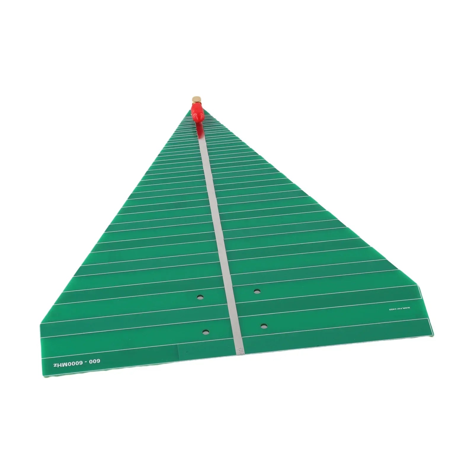 Close-up of log periodic ultra wideband WiFi antenna PCB, 600–6000MHz, 50W, 6–7dB