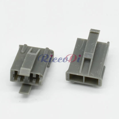 Durable housing of automotive 2 way female connector plug DJ7021A-4.8-21 for car electrical systems