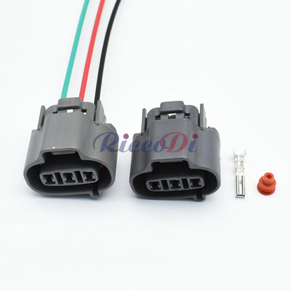 Sumitomo vehicle speed sensor connector used in automotive wire harness systems