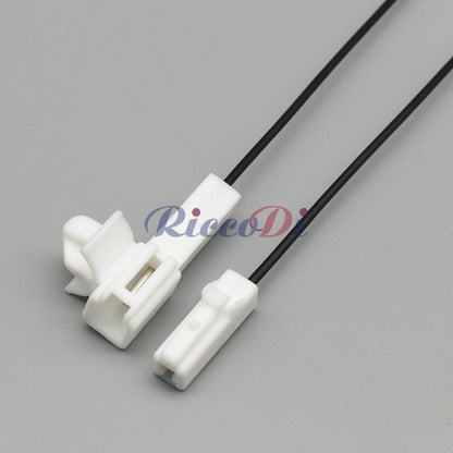 Starter auto wiring harness connector installed in vehicle system for long-lasting and secure electrical performance