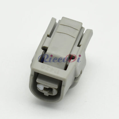 Car wire harness waterproof connector used in water temperature sensor wiring and automotive electrical repair