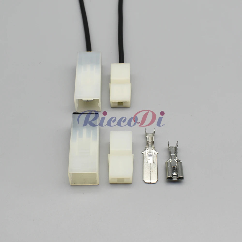 Automotive high current connector applied in vehicle wiring harness and electrical system repair for stable performance