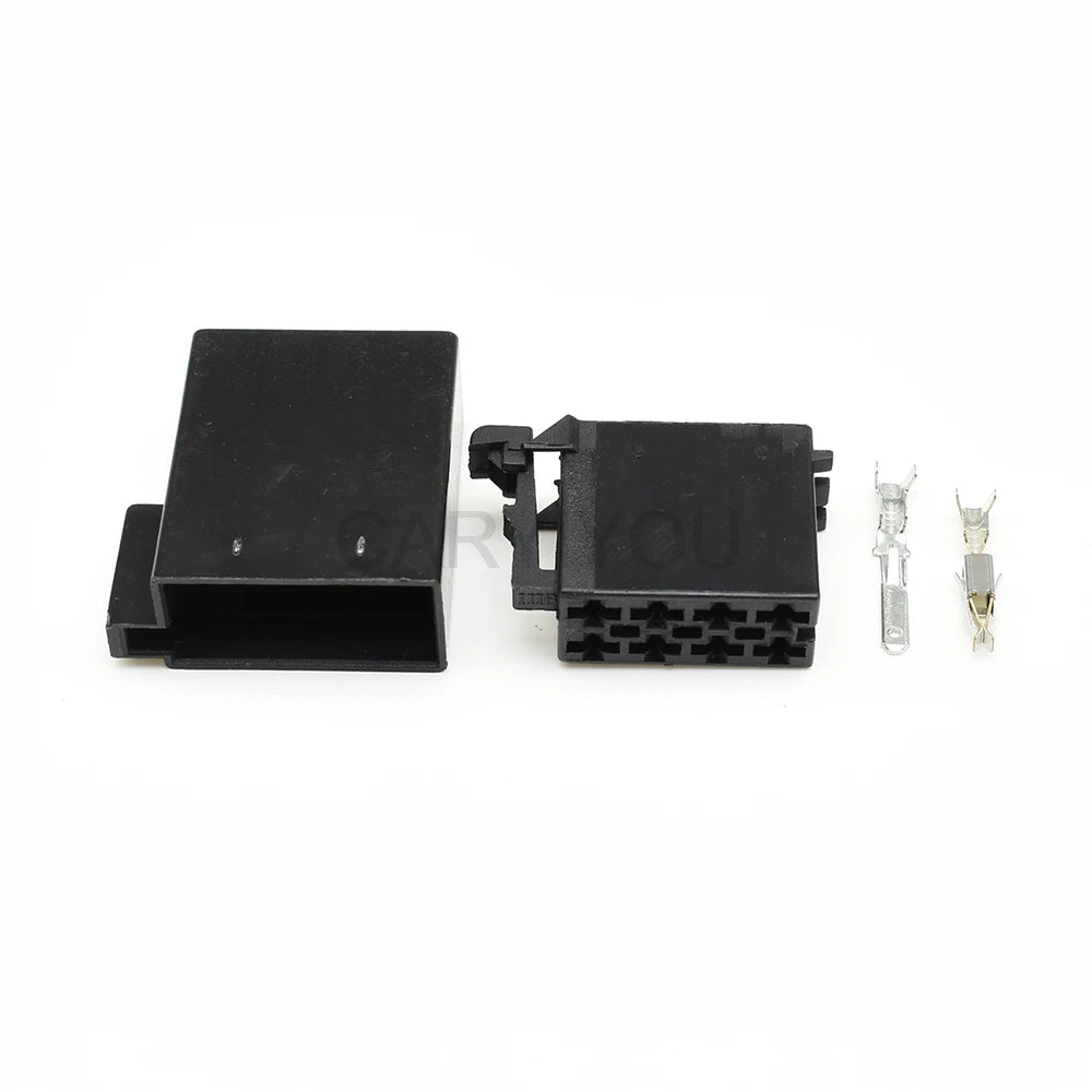 8 pin automotive CD wire plug car radio speaker audio ISO cable socket with locking structure for VW