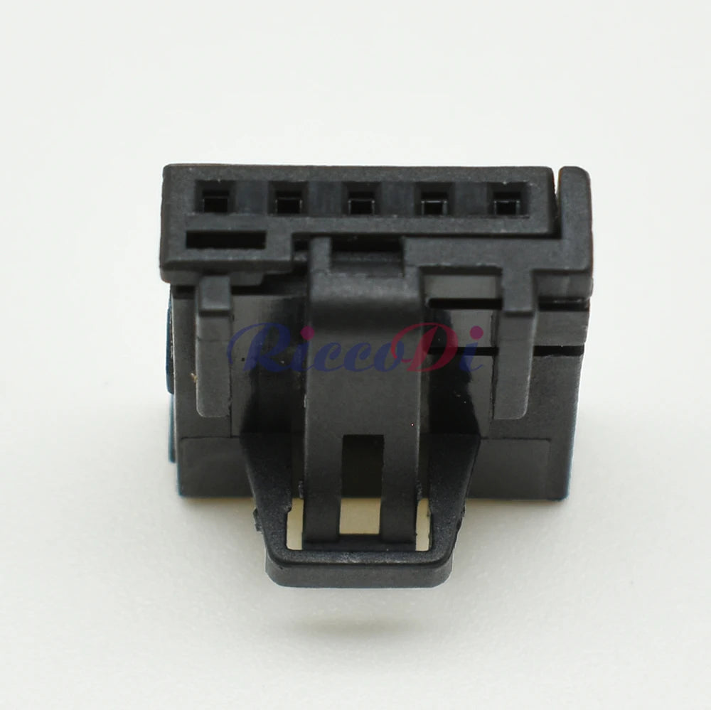 5 Pin multifunction steering wheel socket plug connector for VW Volkswagen 8R0973605 DJ7055B-0.6-21