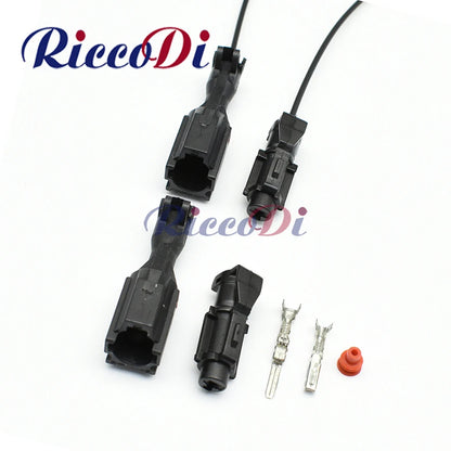 Waterproof automotive connector MG640280-5 / MG610278-5 black SWP male and female adapter plug for secure vehicle wiring