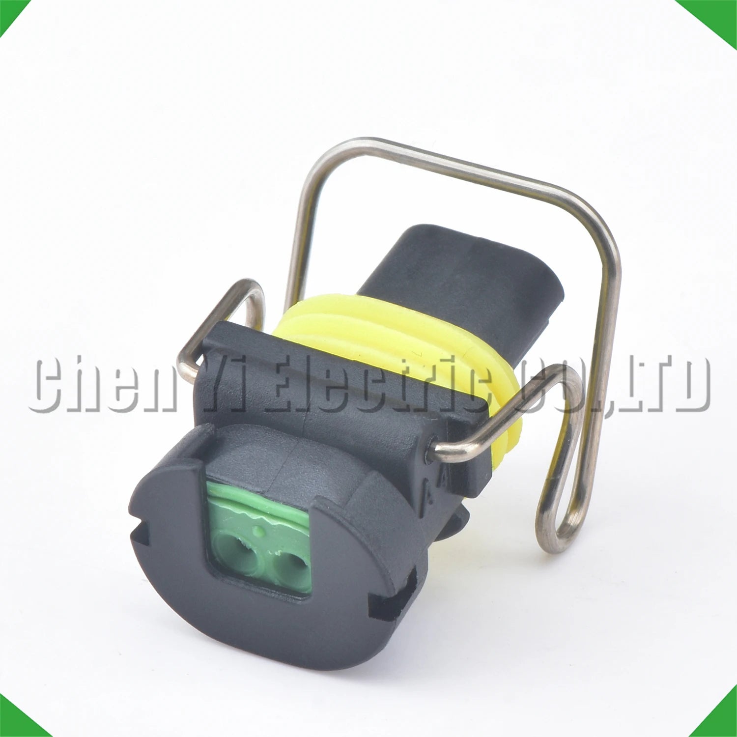Electrical nozzle injector plug connector for heavy equipment