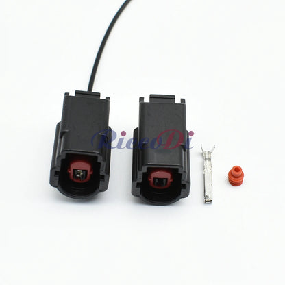 Waterproof 1.5mm automotive connector with sealed structure for reliable protection against moisture and corrosion