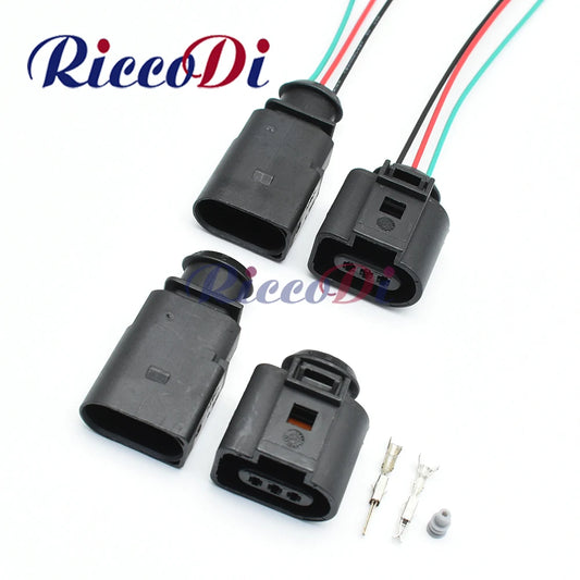 3-Pin waterproof electrical wire connector 1J0973703 temp sensor socket plug for AUDI A4 A6 AVK VW showing full automotive view
