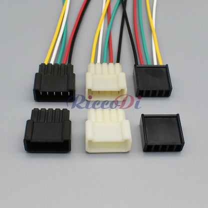White and black 5 pin Citroen glass lift switch connector detail