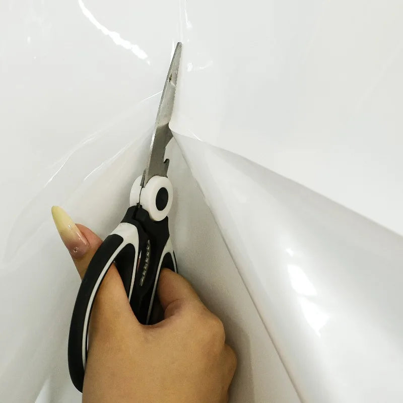 Electrostatic whiteboard wall sticker installation with no damage to wall