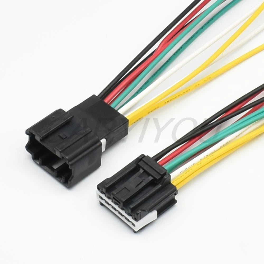 Overview of 2 pin automotive connector plug QR23102-1.8-11/21 for car electrical systems