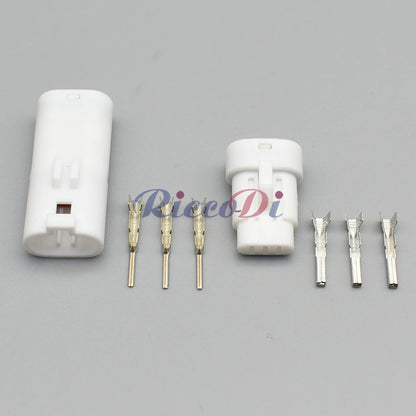 Close-up view of 3 pin 1.2mm male female auto wire harness connector terminals 7123-1835 7222-1835